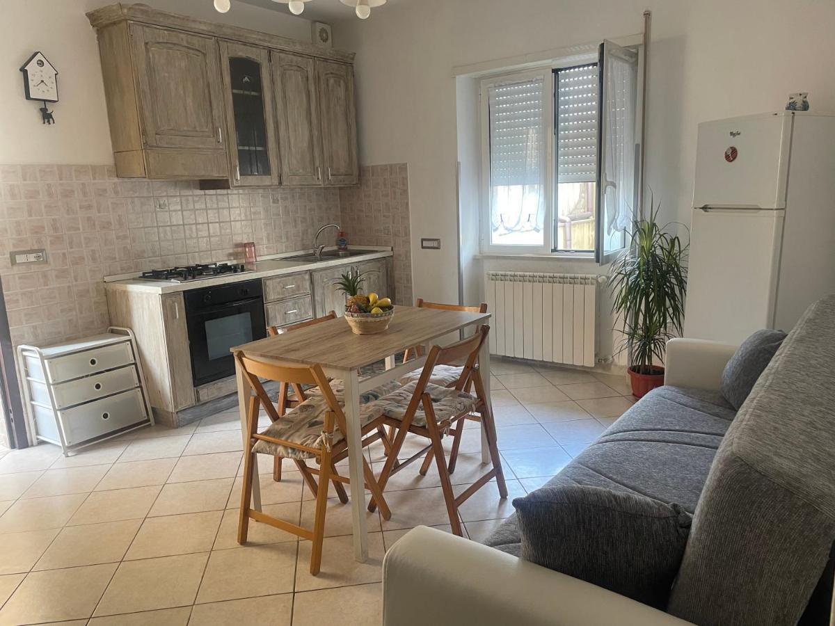 Airport Apartment Alloggio Turistico T&C Fiumicino Zewnętrze zdjęcie